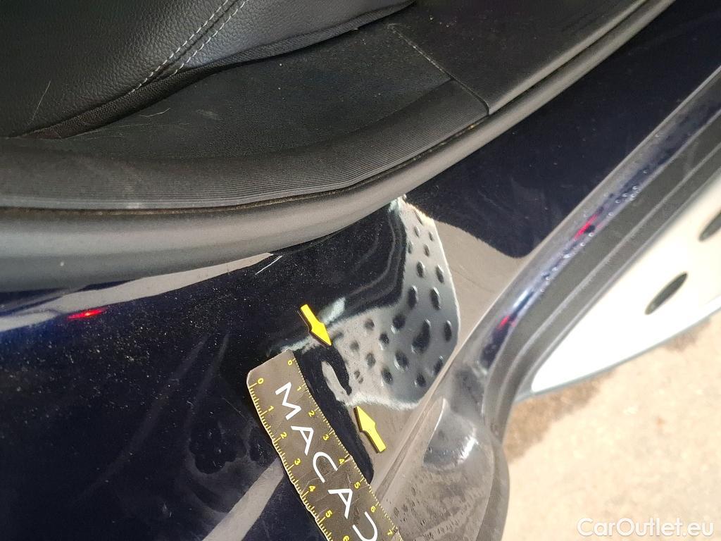  Mercedes  G-Klasee MERCEDES-BENZ GLC / 2019 / 5P / SUV GLC 300 e Business Line 4Matic #38