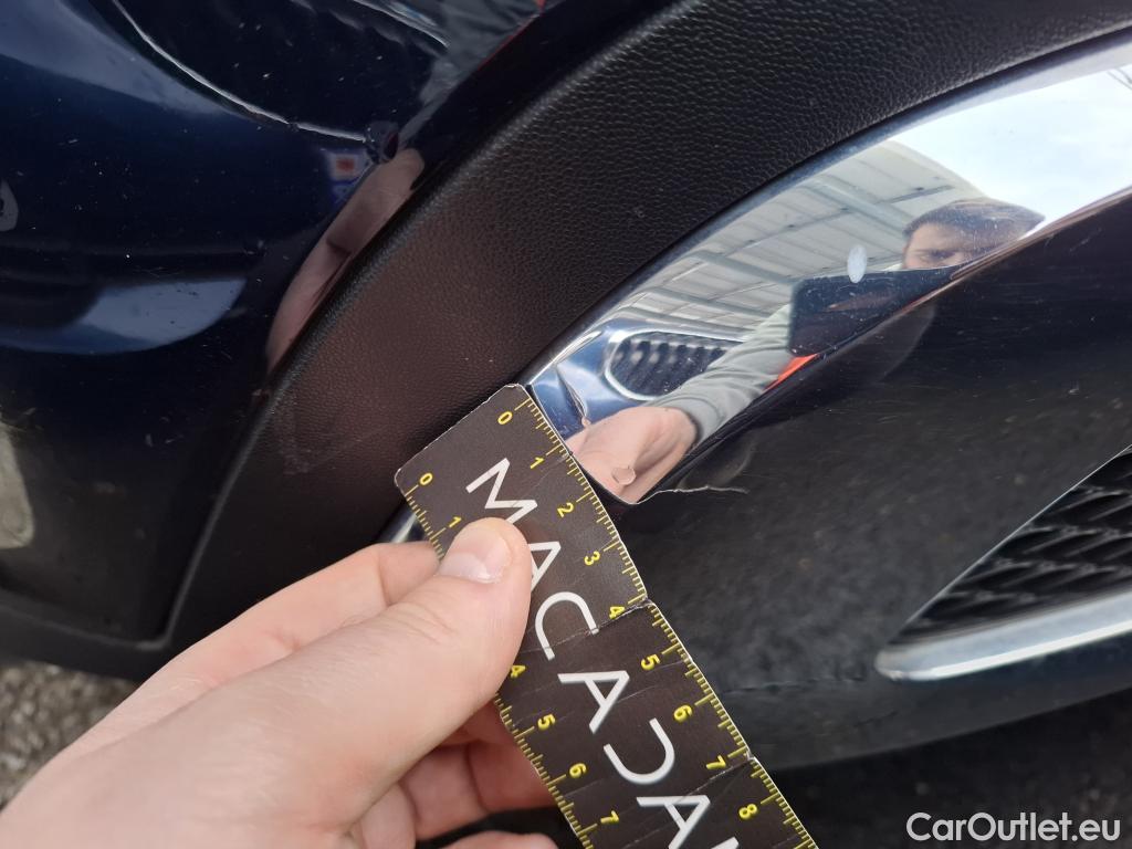  Mercedes  G-Klasee MERCEDES-BENZ GLC / 2019 / 5P / SUV GLC 300 e Business Line 4Matic #51