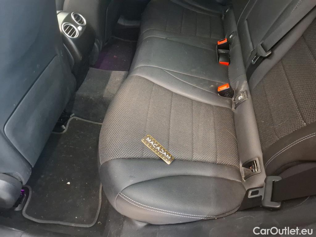  Mercedes  G-Klasee MERCEDES-BENZ GLC / 2019 / 5P / SUV GLC 300 e Business Line 4Matic #45