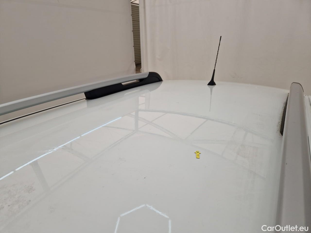  Dacia  Duster 1.5 Blue dCi 115 Prestige 4WD #16