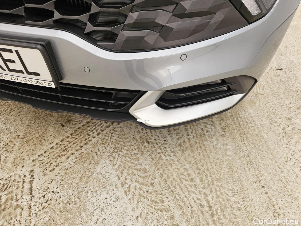  KIA  Sportage 1.6 T-GDI MHEV 7DCT HP 4x4 Style #16