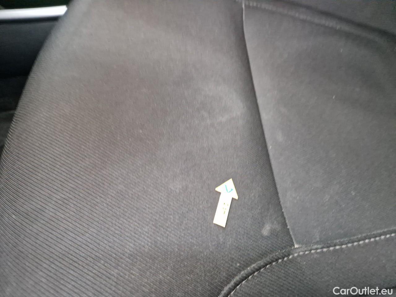  Hyundai  Coupe 1.6T-GDi 180CP M-Hybrid Style 7DCT 4WD #46