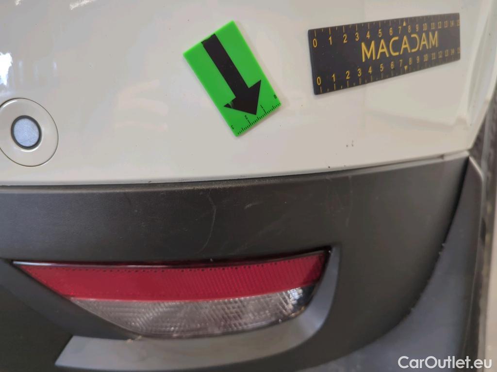  Dacia  Duster 1.5 Blue dCi 115CP Comfort 4WD #2