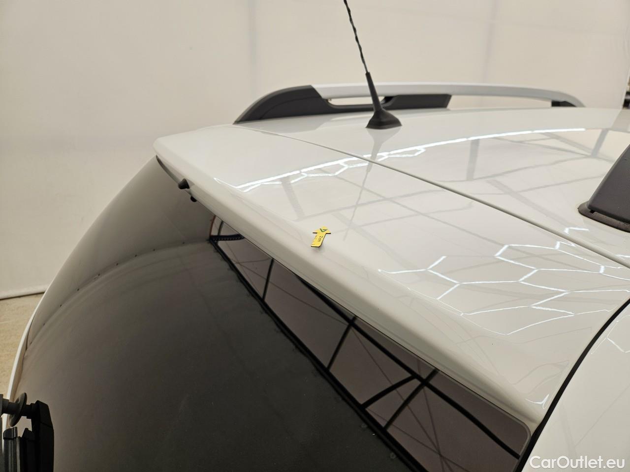  Dacia  Duster 1.5 Blue dCi 115CP Prestige 4WD #32