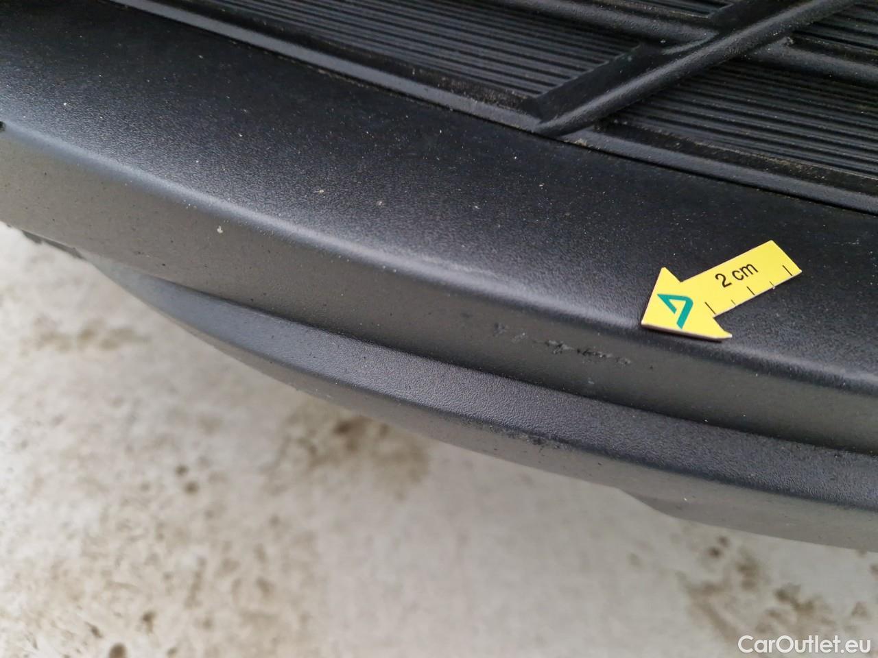  Hyundai  Coupe 1.6T-GDi 180CP M-Hybrid Style 7DCT 4WD #8