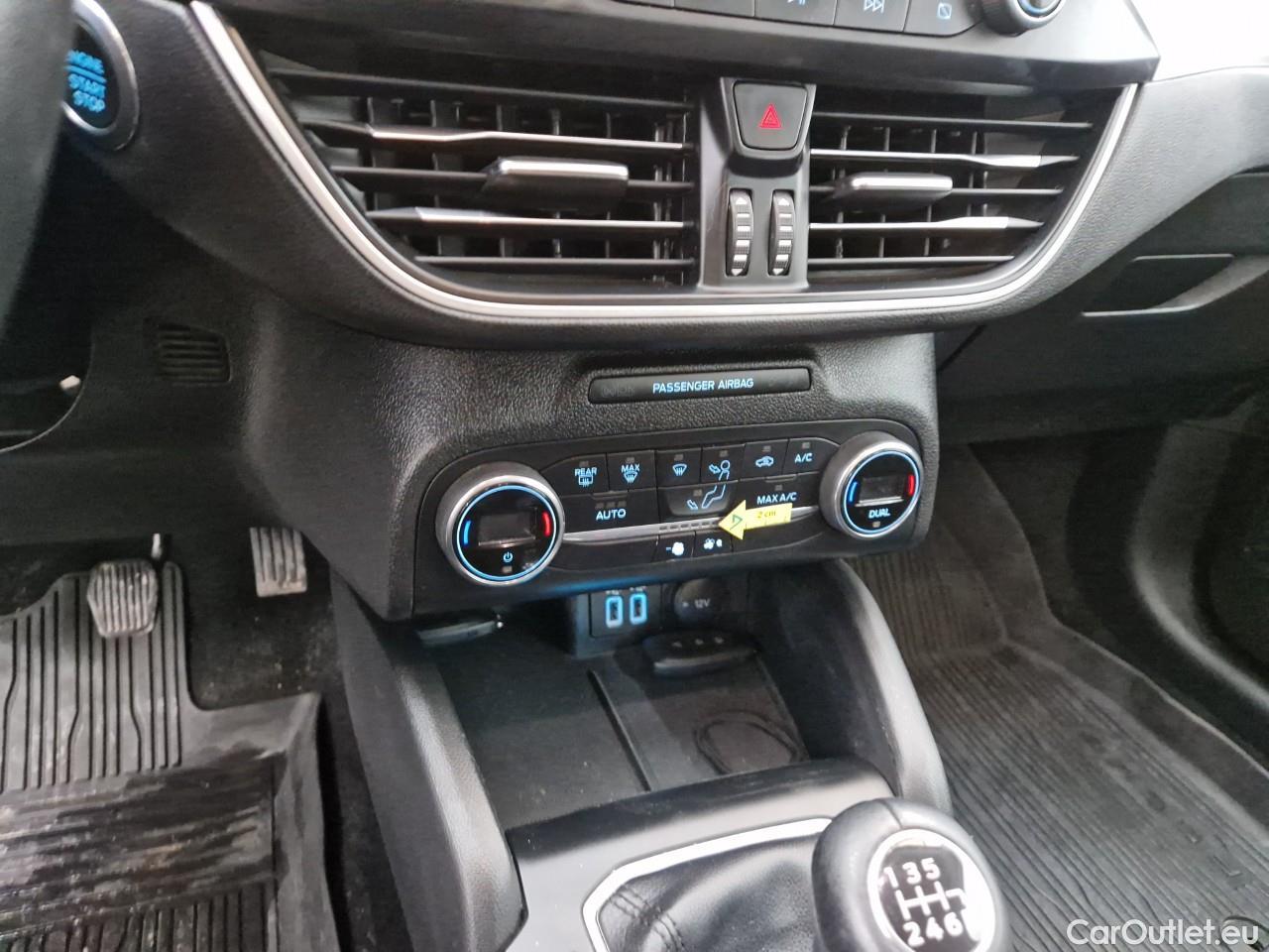  Ford  Focus 1.0 EcoBoost 100CP Trend Connected #30