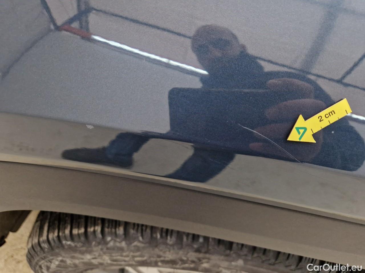  Hyundai  Coupe 1.6T-GDi 180CP M-Hybrid Style 7DCT 4WD #3