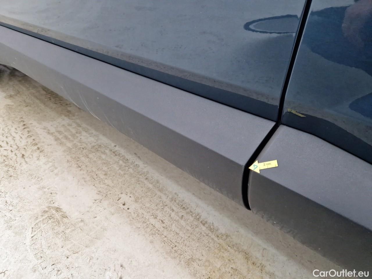  Hyundai  Coupe 1.6T-GDi 180CP M-Hybrid Style 7DCT 4WD #2