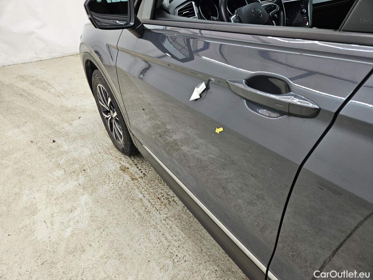  Volkswagen  Tiguan Life 2.0 TDI 150CP DSG #2