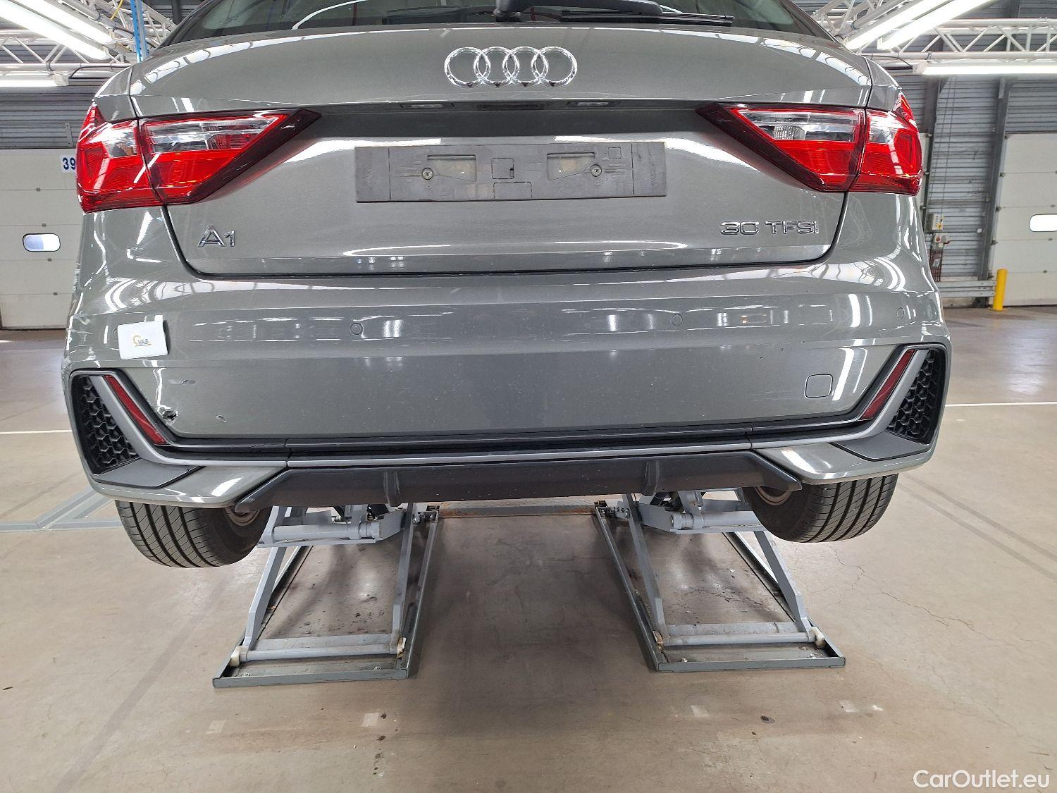  Audi  A1 Sportback Audi, A1 SB '18, Audi  1.0 30 TFSI 85kW S Line 5d #18