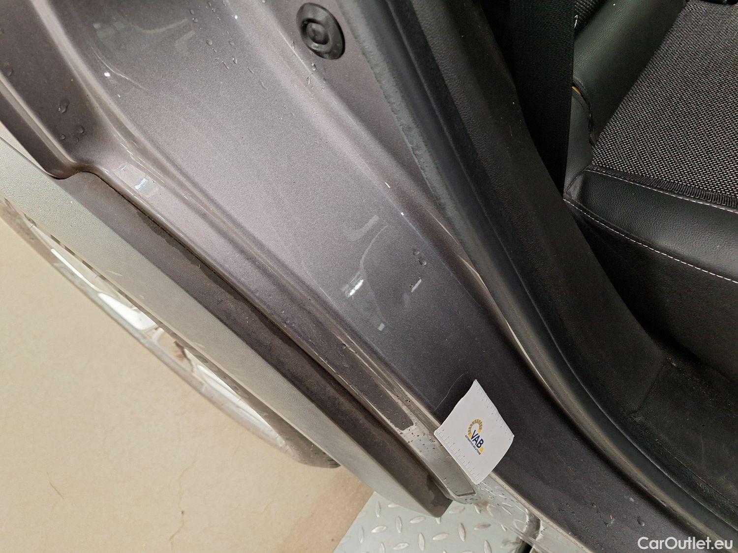  Renault  Captur Renault,  '19, Renault  TCe 140 EDC GPF Intens 5d #22