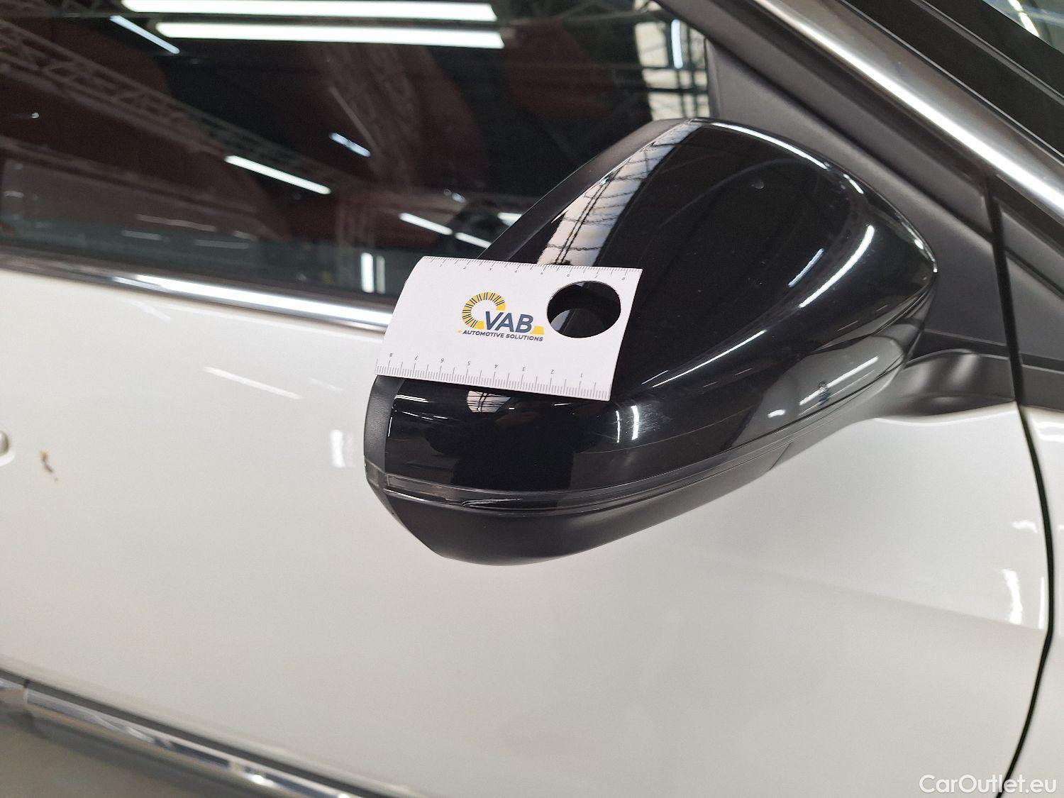  Peugeot  3008 Peugeot,  FL'20, Peugeot  Hybrid 225 e-Auto8 GT 5d #3