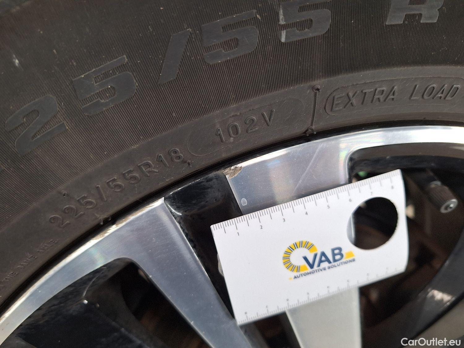  Peugeot  3008 Peugeot,  FL'20, Peugeot  Hybrid 225 e-Auto8 GT 5d #16