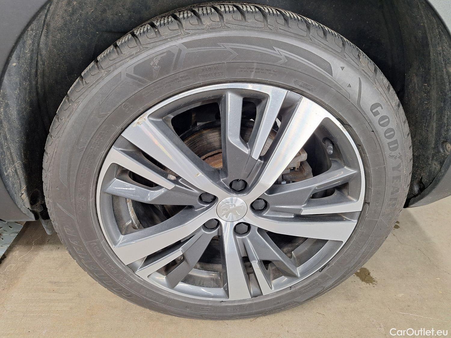  Peugeot  5008 Peugeot,  FL'20, Peugeot  1.5 BlueHDi 96kW S&S EAT8 Allure Pack #17