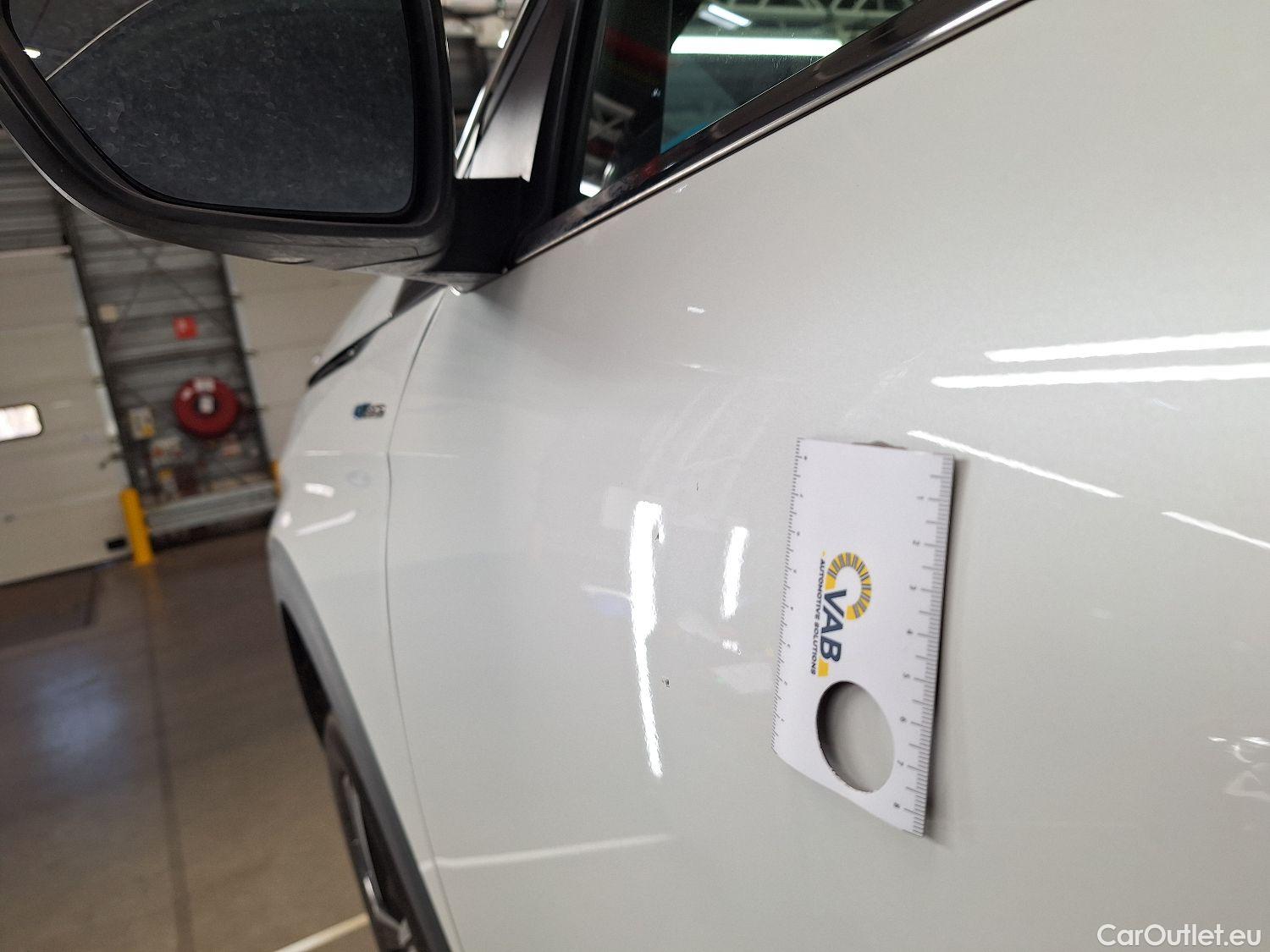  Peugeot  3008 Peugeot,  FL'20, Peugeot  Hybrid 225 e-Auto8 GT 5d #26