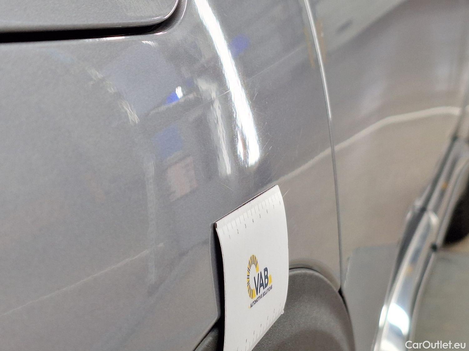  Peugeot  5008 Peugeot,  FL'20, Peugeot  1.5 BlueHDi 96kW S&S EAT8 Allure Pack #12