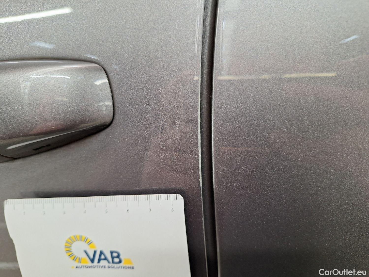  Renault  Captur Renault,  '19, Renault  TCe 140 EDC GPF Intens 5d #21