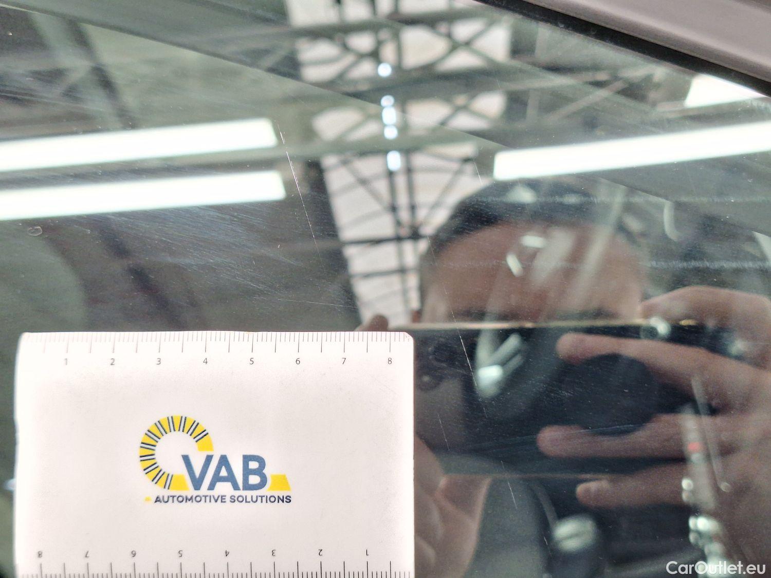  Renault  Captur Renault,  '19, Renault  TCe 140 EDC GPF Intens 5d #26