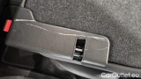  Volvo  XC 40 B4 R Design Geartronic #30
