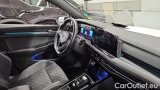  Volkswagen  Golf  2.0 TSI OPF 140kW DSG R-Line Variant #7