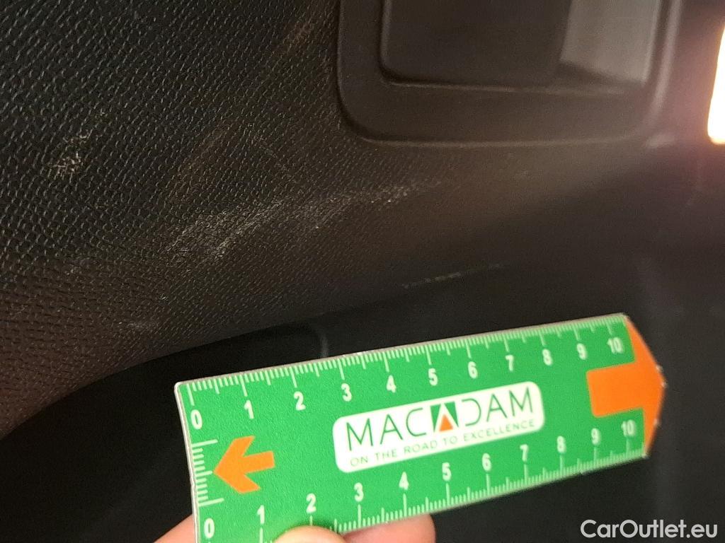  Peugeot  3008  Allure Business 1.5 HDi 130CV BVA8 E6d #67