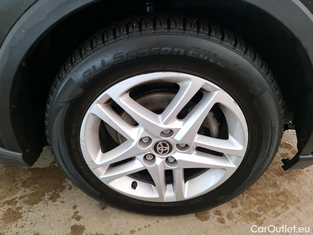  Toyota  C-HR TOYOTA  / 2016 / 5P / SUV 2.0 Hybride 184 Dynamic Business Beyond #19