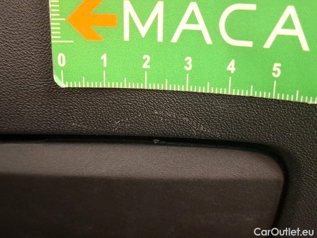  Peugeot  208  Affaire Premium Pack 1.5 HDi 100CV BVM5 E6dT #25