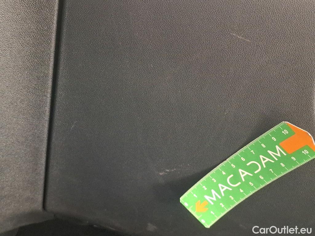  Peugeot  208  Affaire Premium Pack 1.5 HDi 100CV BVM5 E6dT #24