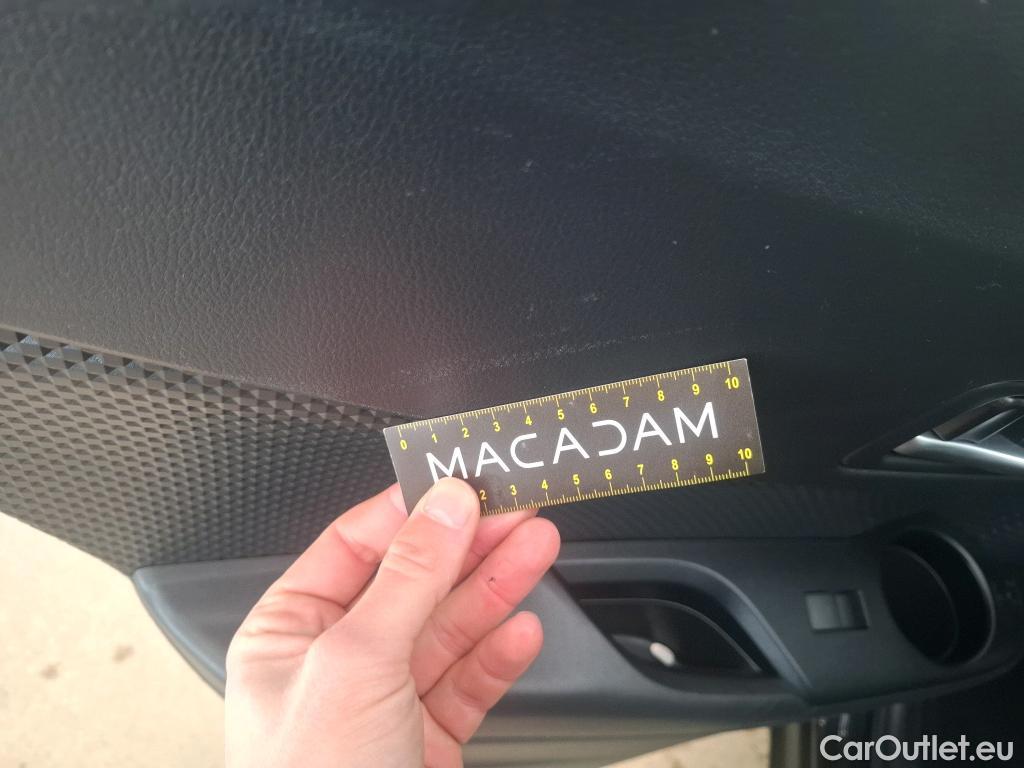  Toyota  C-HR TOYOTA  / 2016 / 5P / SUV 2.0 Hybride 184 Dynamic Business Beyond #32