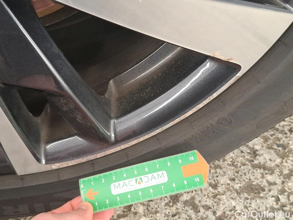  Peugeot  3008  Allure Business 1.5 HDi 130CV BVA8 E6d #53