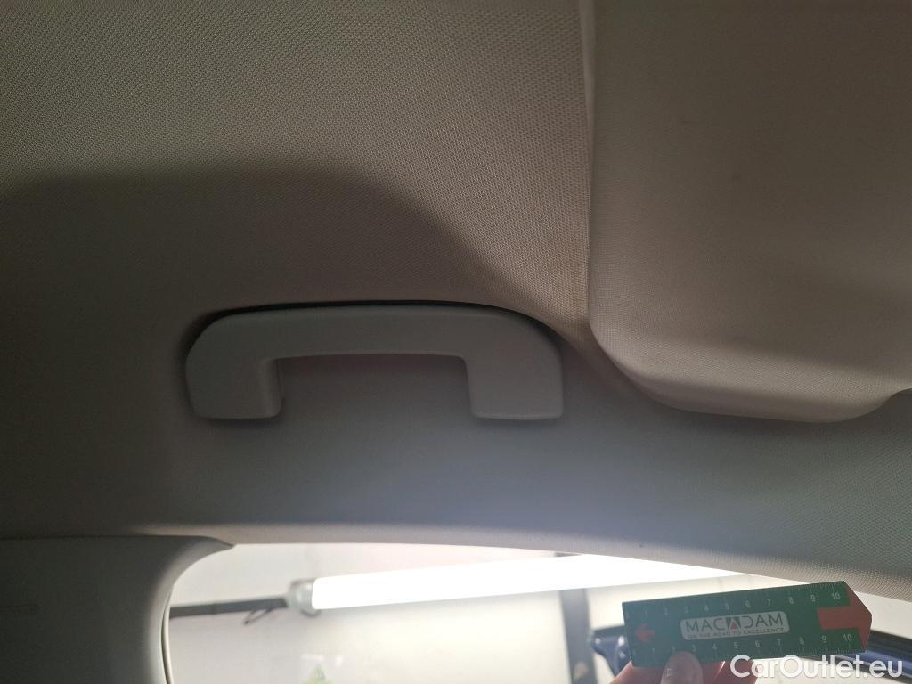  Peugeot  3008  Allure Business 1.5 HDi 130CV BVA8 E6d #62