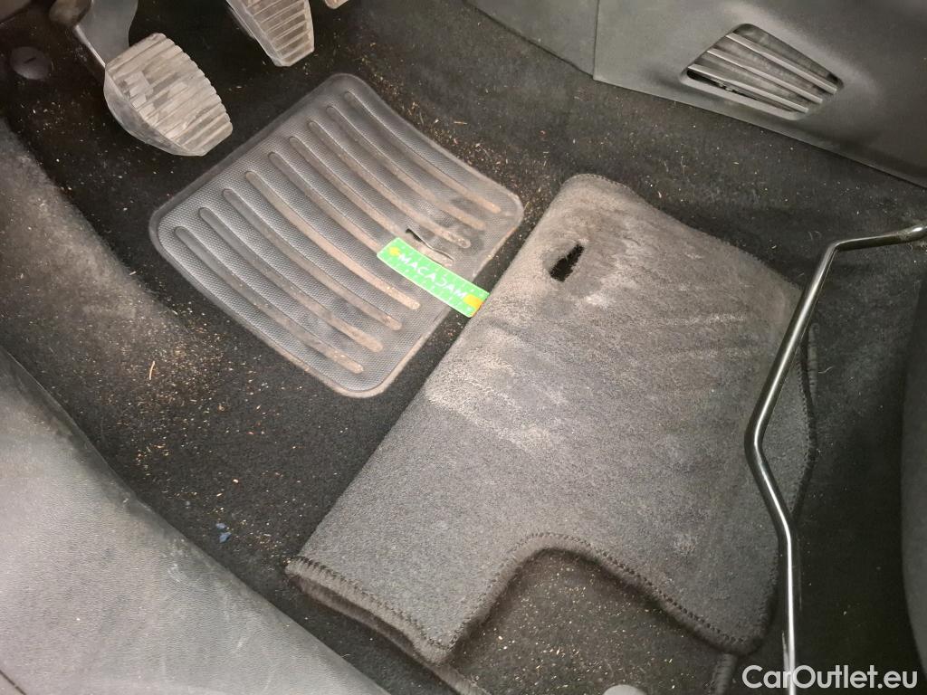  Peugeot  208  Affaire Premium Pack 1.5 HDi 100CV BVM5 E6dT #18