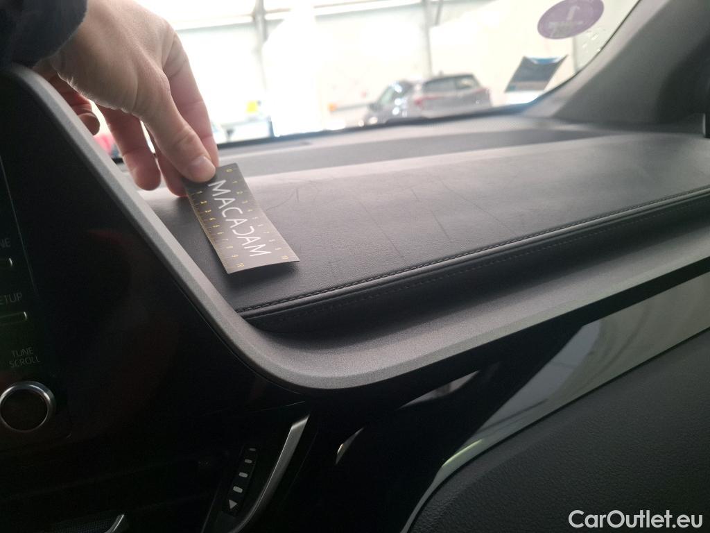  Toyota  C-HR TOYOTA  / 2016 / 5P / SUV 2.0 Hybride 184 Dynamic Business Beyond #3