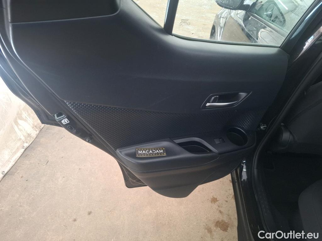  Toyota  C-HR TOYOTA  / 2016 / 5P / SUV 2.0 Hybride 184 Dynamic Business Beyond #31