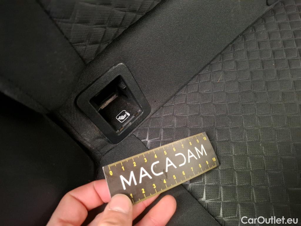  Toyota  C-HR TOYOTA  / 2016 / 5P / SUV 2.0 Hybride 184 Dynamic Business Beyond #58