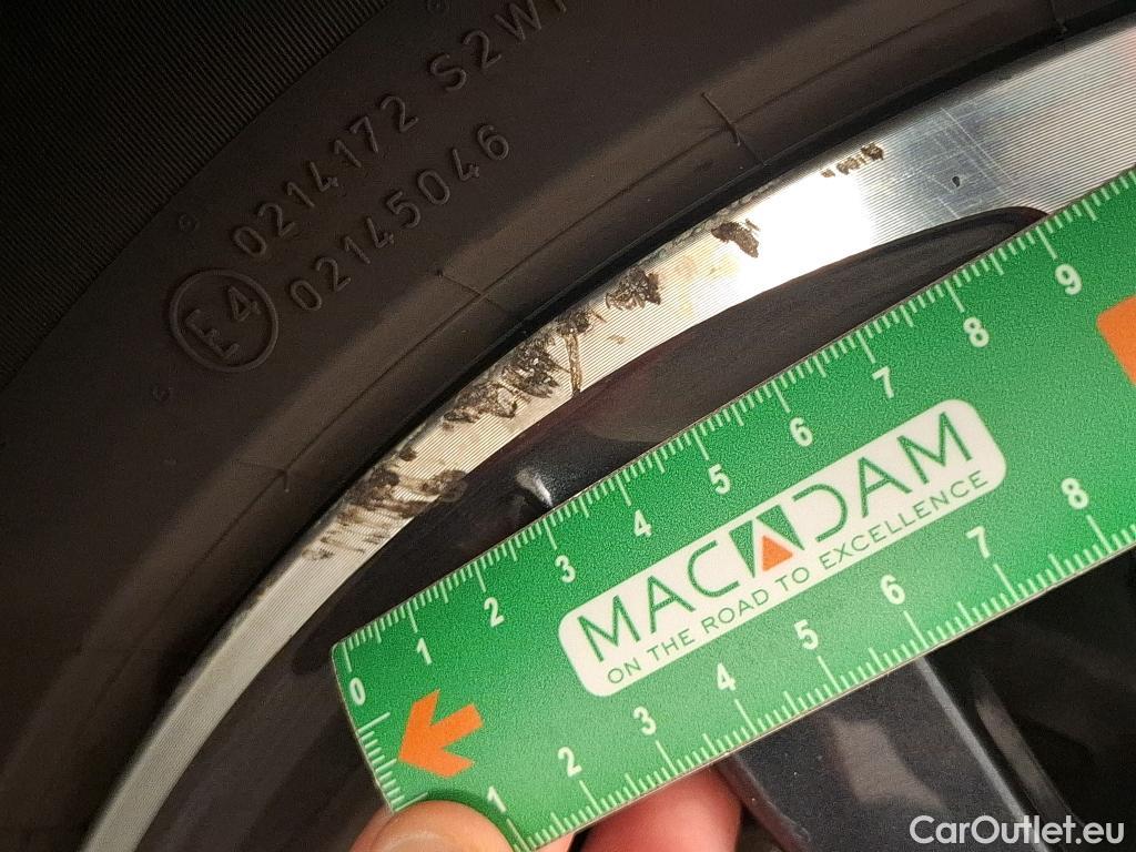  Peugeot  3008  Allure Business 1.5 HDi 130CV BVA8 E6d #46