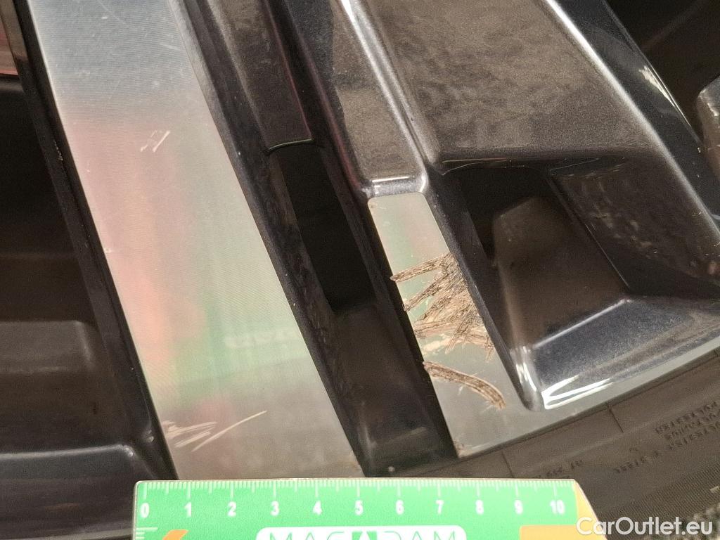  Peugeot  3008  Allure Business 1.5 HDi 130CV BVA8 E6d #5