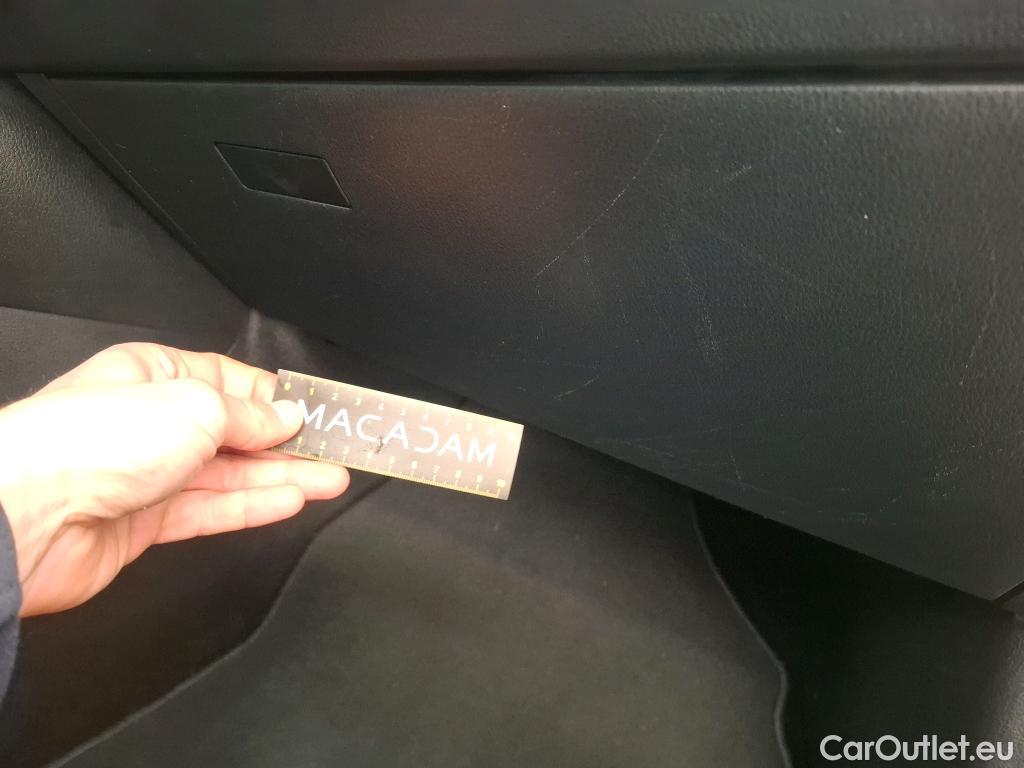  Toyota  C-HR TOYOTA  / 2016 / 5P / SUV 2.0 Hybride 184 Dynamic Business Beyond #34