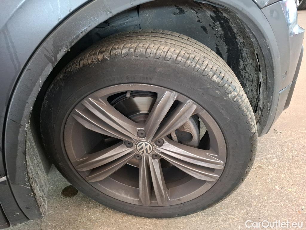  Volkswagen  Tiguan VOLKSWAGEN  5p SUV 2.0 TDI 190 DSG7 Carat Exclusive 4Motion #20