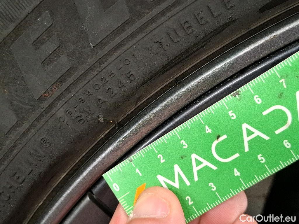  Tesla  Model 3 TESLA  / 2018 / 4P / Berline #23