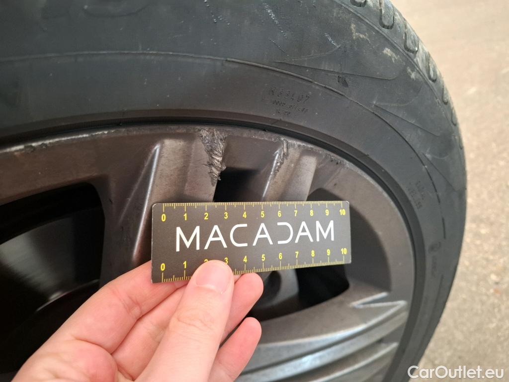  Volkswagen  Tiguan VOLKSWAGEN  5p SUV 2.0 TDI 190 DSG7 Carat Exclusive 4Motion #23