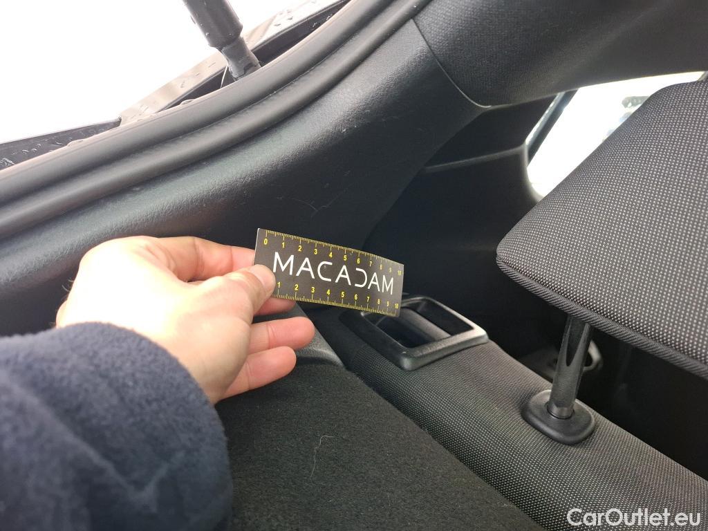  Toyota  C-HR TOYOTA  / 2016 / 5P / SUV 2.0 Hybride 184 Dynamic Business Beyond #68