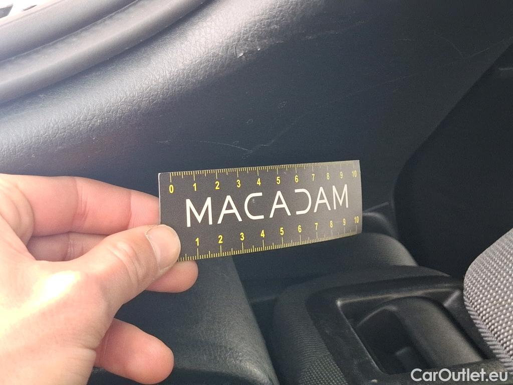  Toyota  C-HR TOYOTA  / 2016 / 5P / SUV 2.0 Hybride 184 Dynamic Business Beyond #70