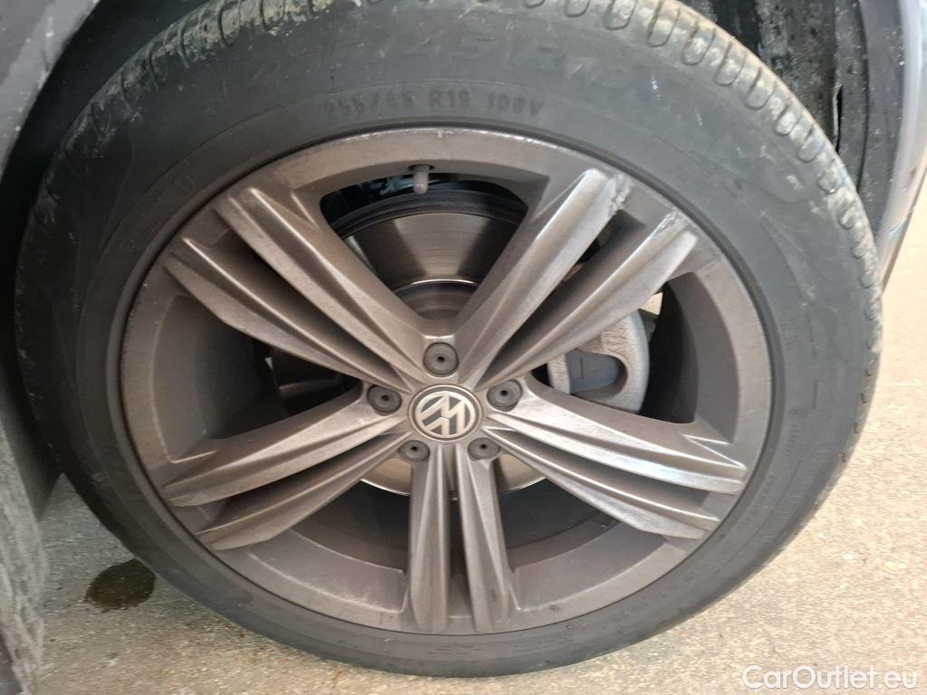  Volkswagen  Tiguan VOLKSWAGEN  5p SUV 2.0 TDI 190 DSG7 Carat Exclusive 4Motion #21