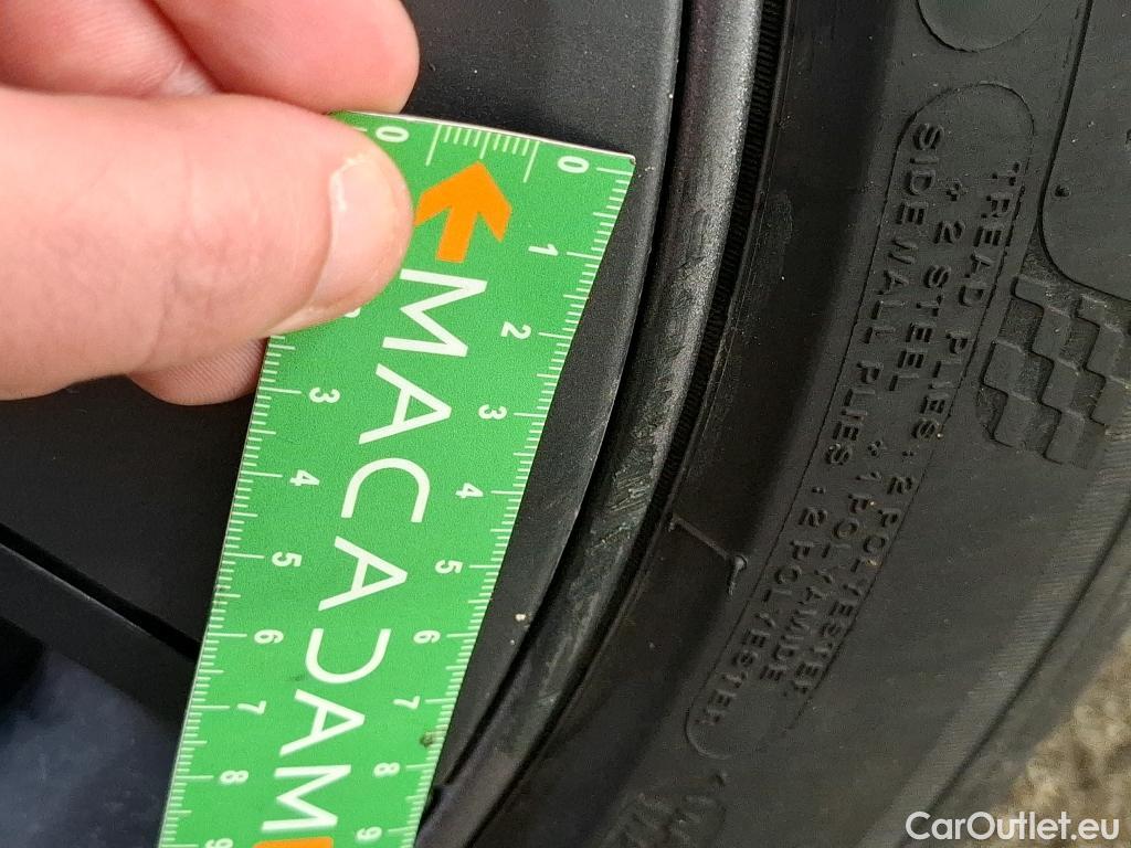  Tesla  Model 3 TESLA  / 2018 / 4P / Berline #16