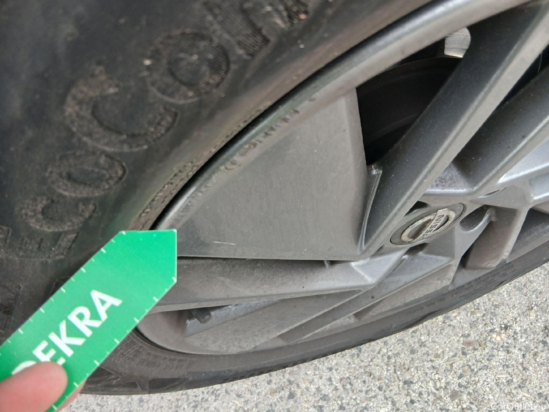  Nissan  Qashqai NISSAN  / 2021 / 5P / todoterreno DIG-T 103kW (140CV) mHEV 4x2 Acenta #3