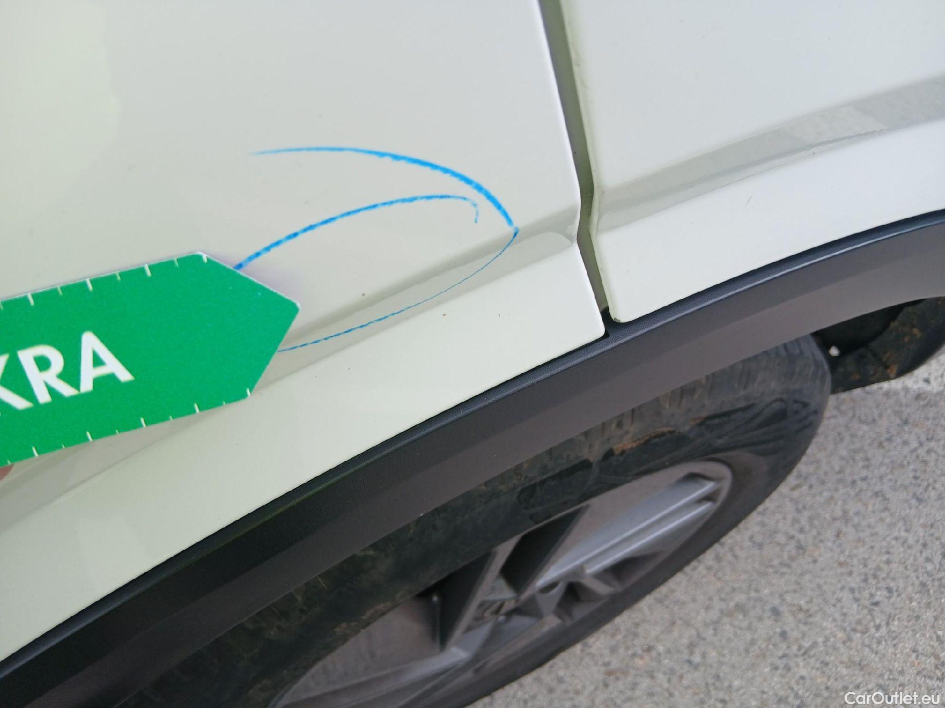  Nissan  Qashqai NISSAN  / 2021 / 5P / todoterreno DIG-T 103kW (140CV) mHEV 4x2 Acenta #12