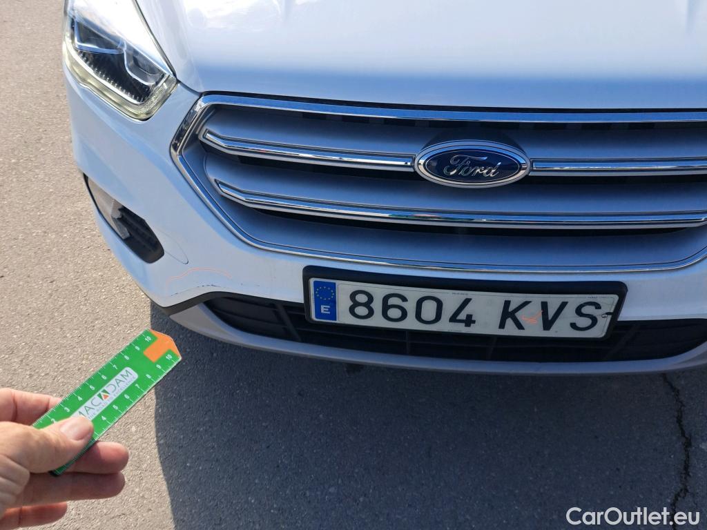  Ford  Kuga FORD  / 2016 / 5P / todoterreno 1.5 EcoBoost 88kW 4x2 Trend+ (CX) #15