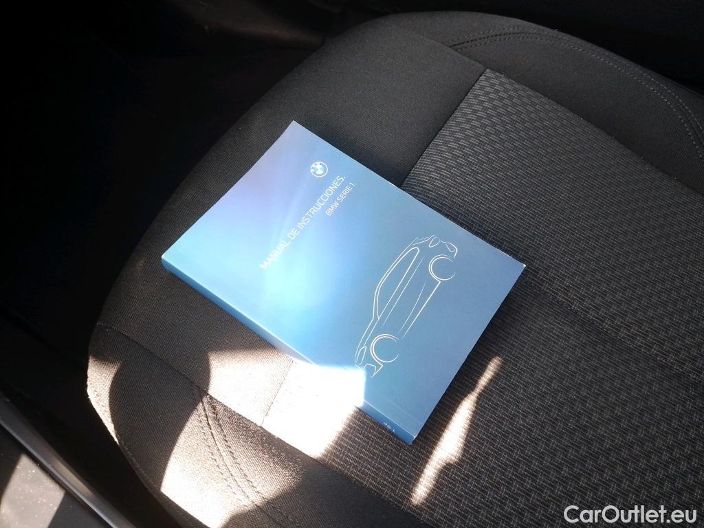  Bmw  Serie 1 BMW  / 2019 / 5P / berlina con portón 116d #10