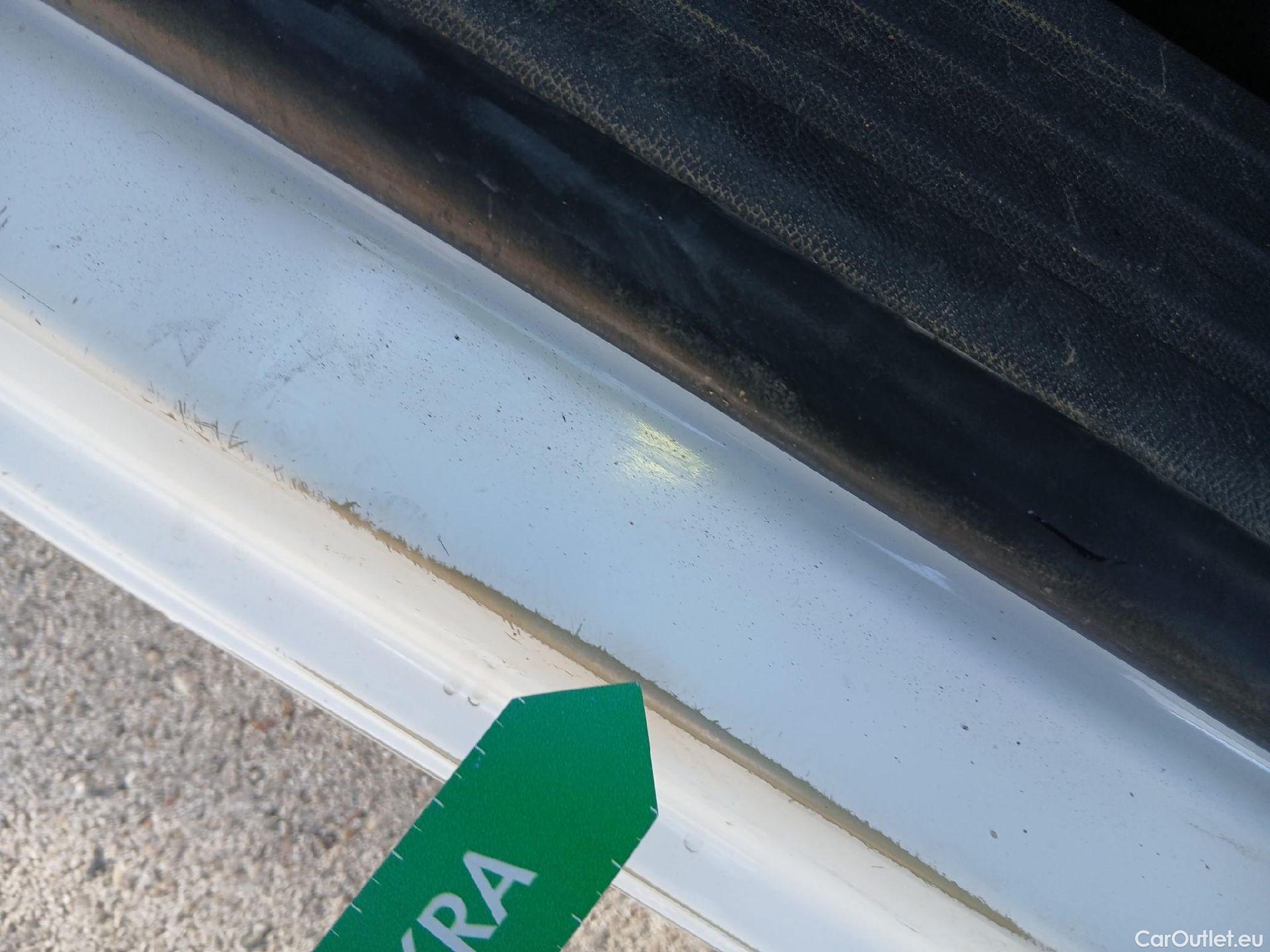  Peugeot  2008 PEUGEOT  / 2019 / 5P / todoterreno Active Pack BlueHDI 81kW (110CV) #1